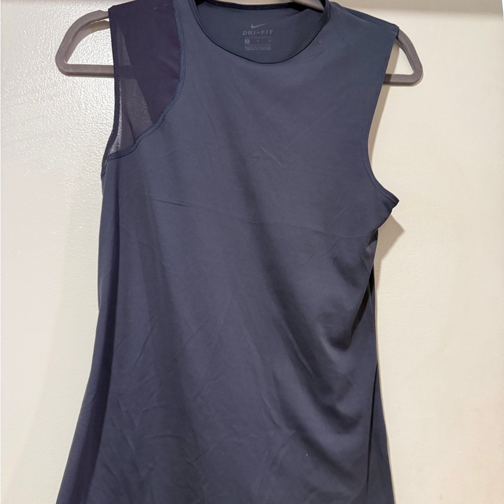 Nike Dri-FIT Sleeveless Training Tank – Mesh Shoulder Panels-S